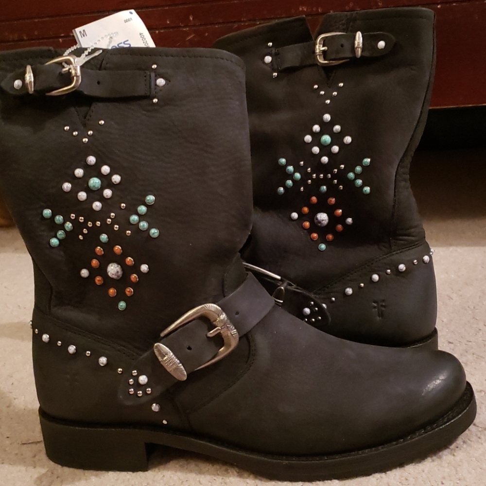 ●SOLD●FRYE 8½ STONE STUDDED - Picture 3 of 16